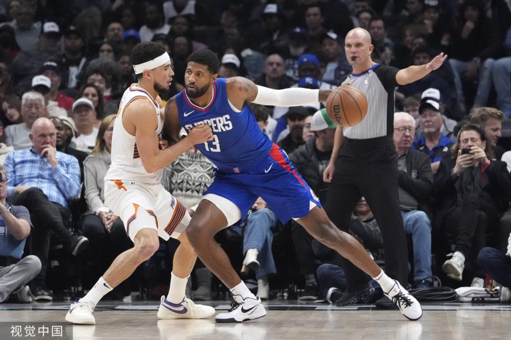 出手果断 出手果断