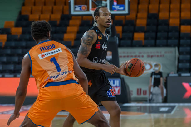 场砍下70 场砍下70